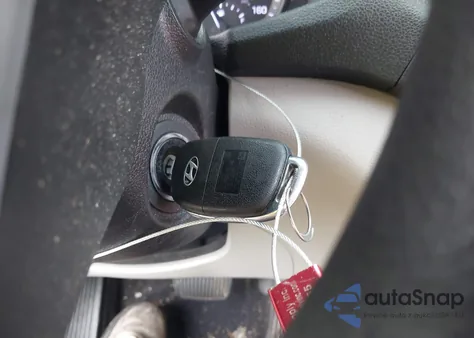 2018 Hyundai Tucson Se из США, поврежденный, VIN KM8J2CA43JU789879